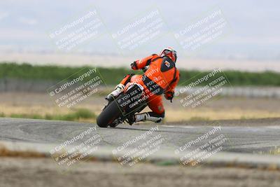 media/May-03-2025-CRA (Sat) [[22b18d099a]]/Races/Race 2/